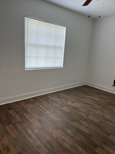 Photo - 104 Robinson St