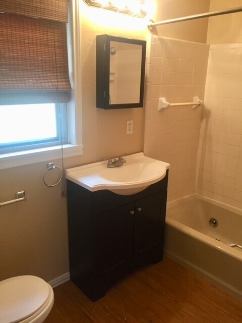 Photo - 117 Chestnut St