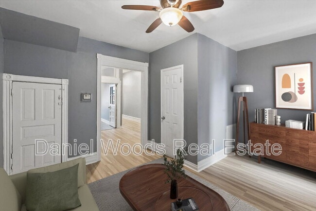 Photo - 3560 N 11th St