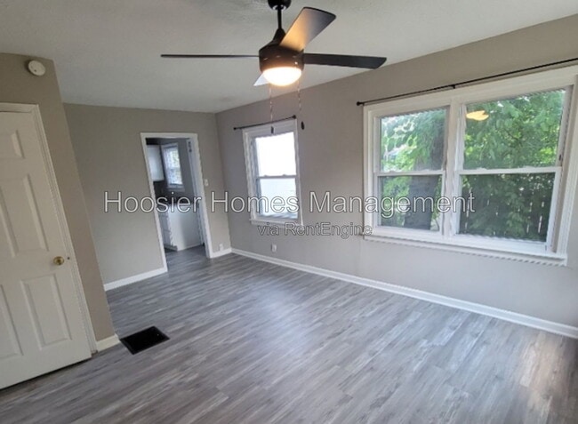 Photo - 932 N Leland Ave