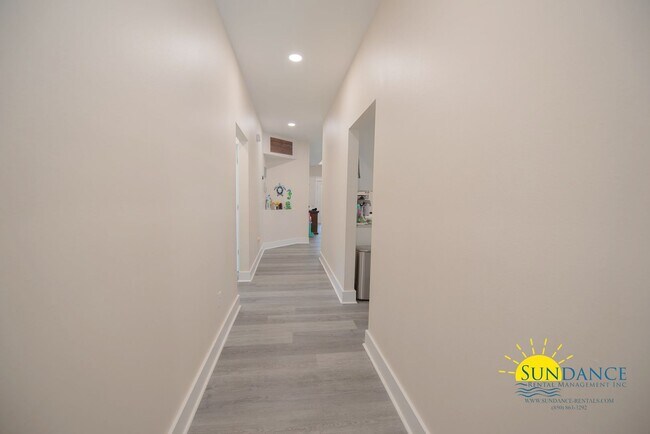 Photo - Stunning 3 Bedroom Home in Navarre near Highway 98!