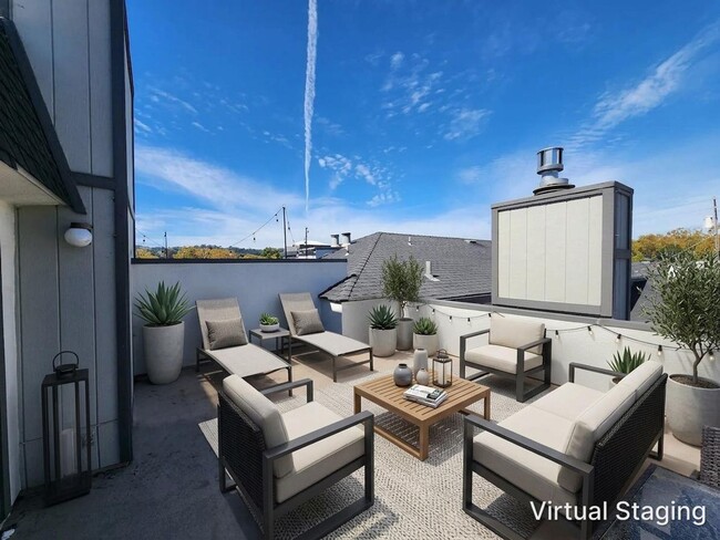 115 Hobart Ave Unit E