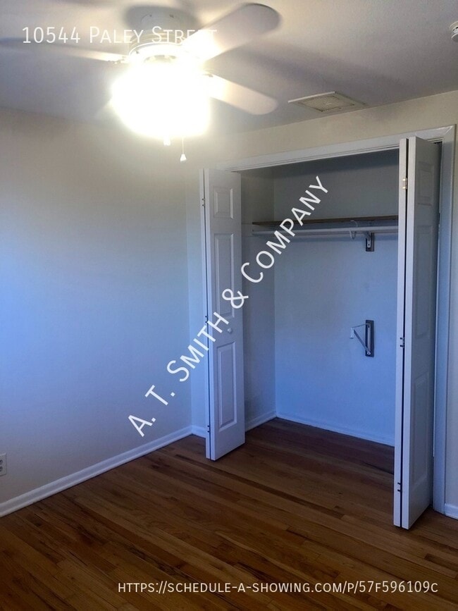 Photo - 10544 Paley St