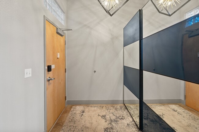 Photo - 101 N Tejon St