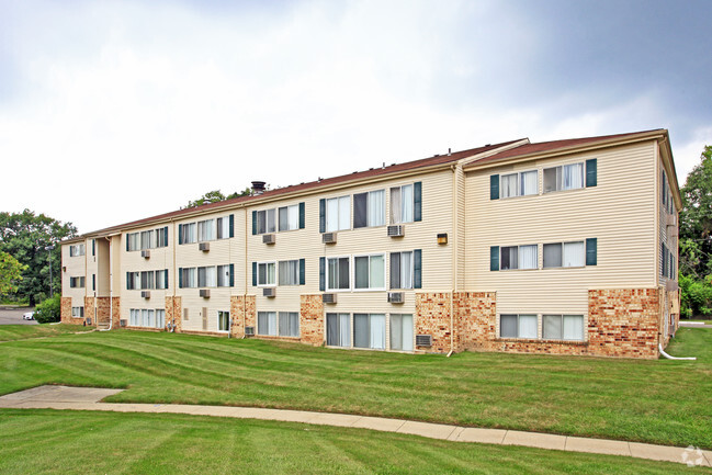 Edgewood Park Apartments - Edgewood Park Apartments