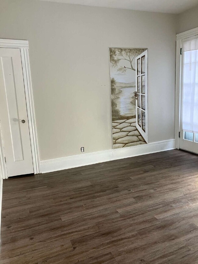 Photo - Now available!  Studio Apartment in the Heart of the Village of Fairport Unidad #1B