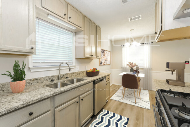 Photo - 5339 Kemper Pl