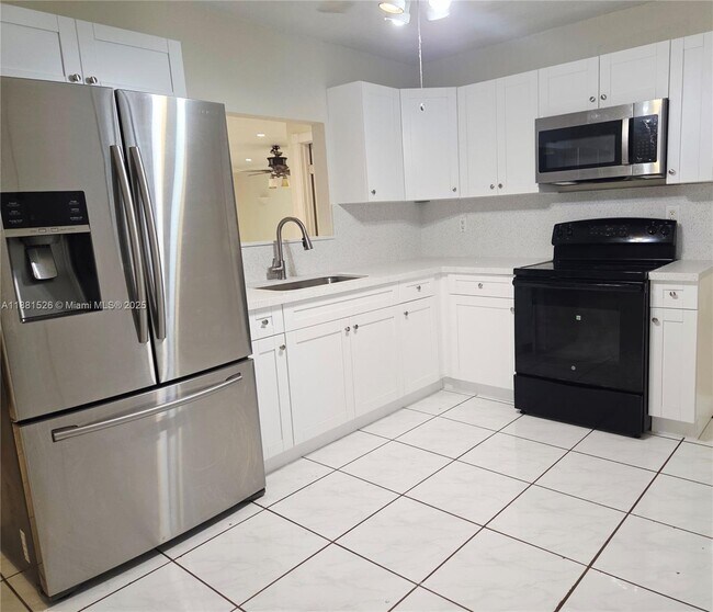 Photo - 4004 SW 20th St