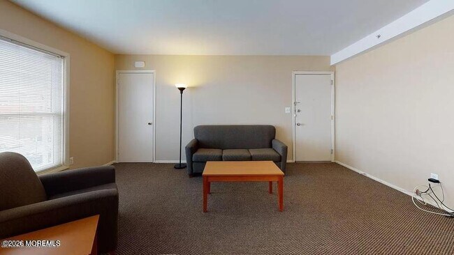 Photo - 590 Ocean Ave N