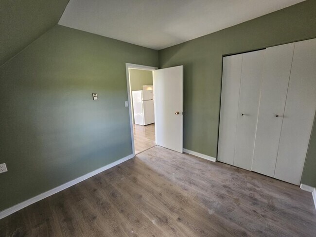 Photo - 1804 Chem. Saint-Ignace Station Unit 1