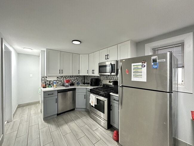 Photo - 1731 N Mozart St Unidad J06P