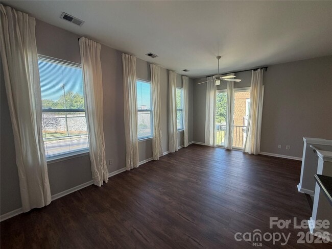 Photo - 3475 Chagall Ct