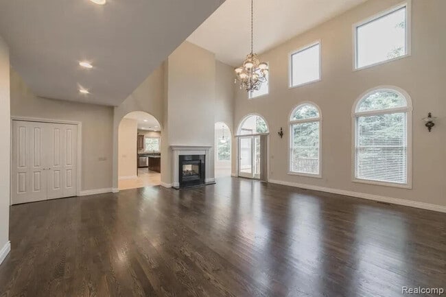 Photo - 1591 Eagle Trail