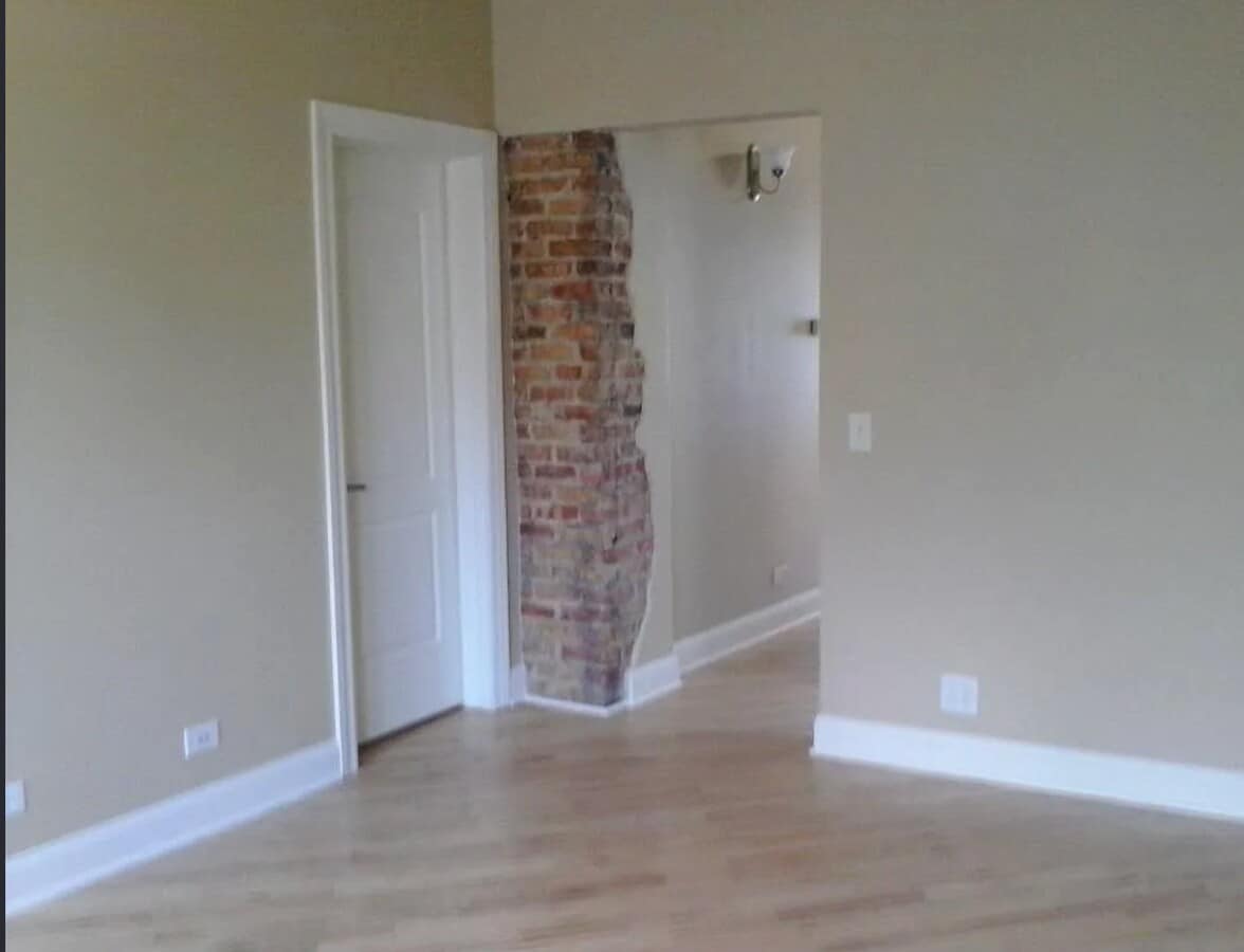 Photo - 2929 N Ridgeway Ave Unit 2
