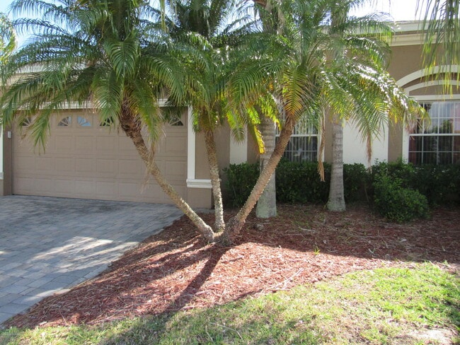 Photo - 1759 Tullagee Ave Townhome