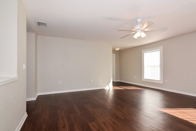 Photo - 2292 Blackwood Dr