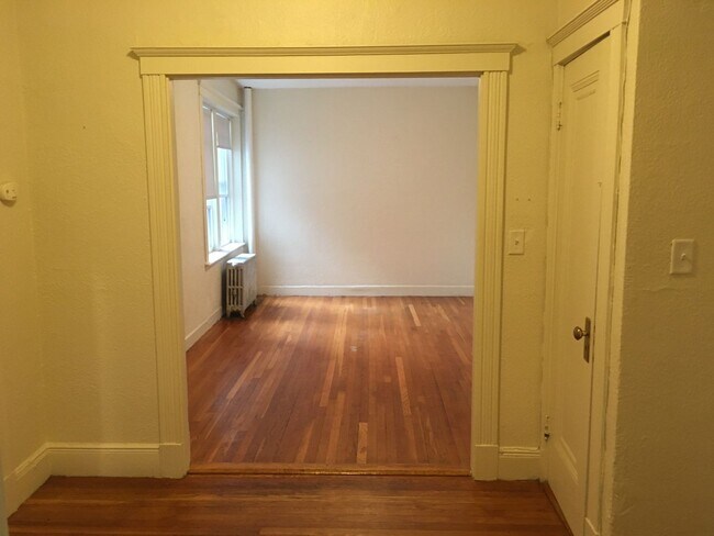 Photo - 9/1 No Fee! Spacious studio near Cleveland...