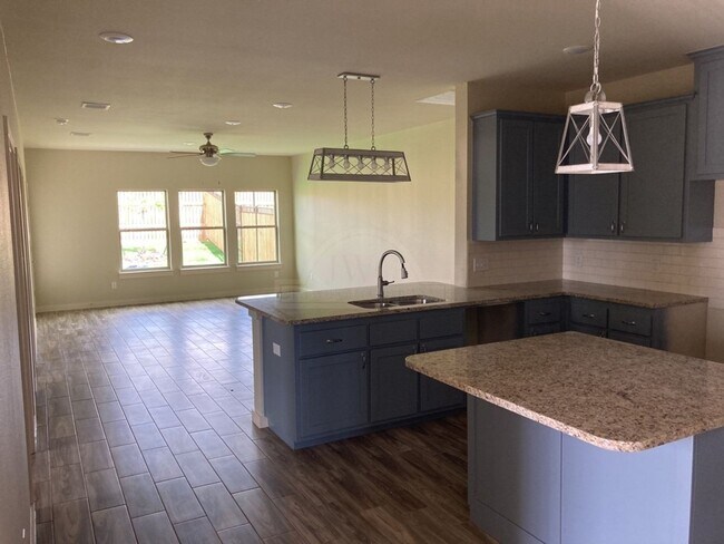 Photo - 5007 White Rose Dr