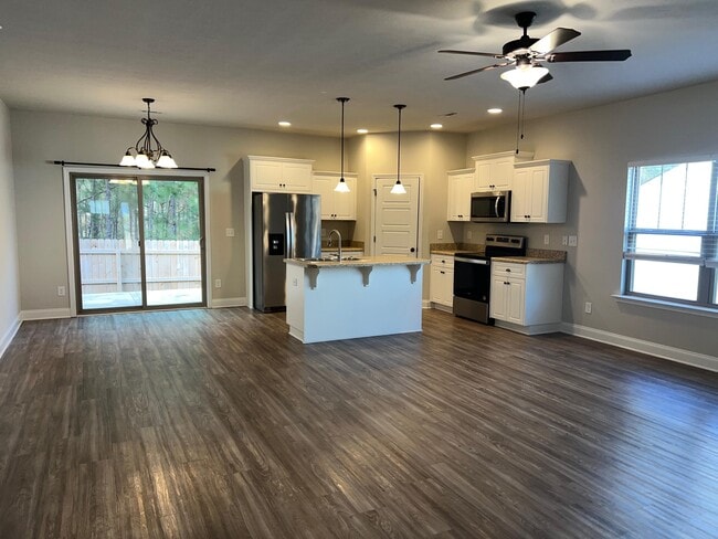 Photo - 187 Bay Meadows Dr