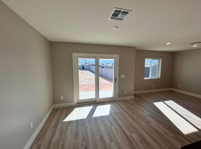Photo - Beautiful New 3 Bedroom Phoenix home with Den/Loft! No HOA