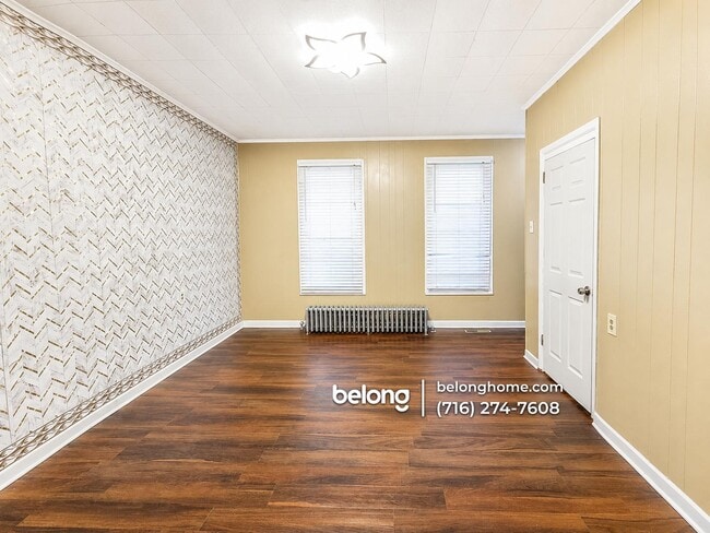 Photo - 2207 Linwood Ave