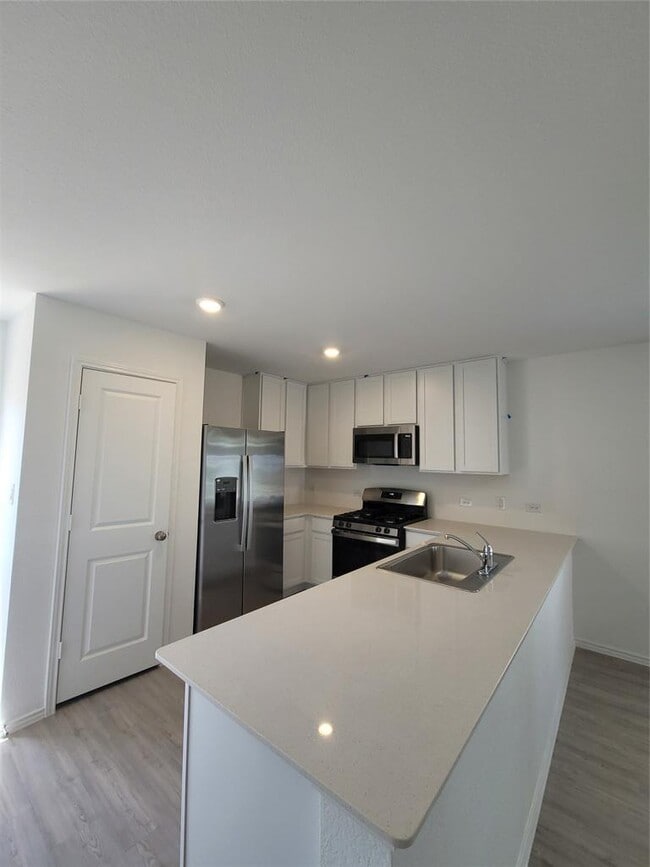 Photo - 105 Painted Night Rd