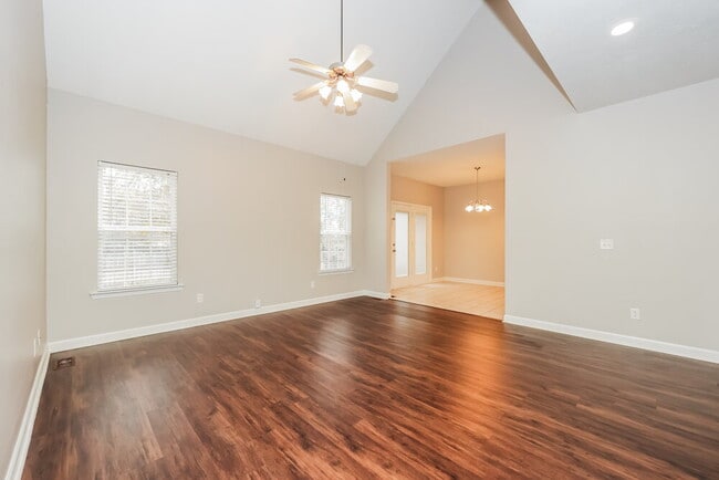 Photo - 1501 Teresa Ln