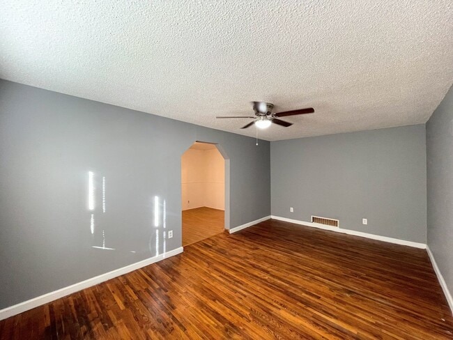 Photo - 2 Bed 1 Bath with 2-Car Detached Garage