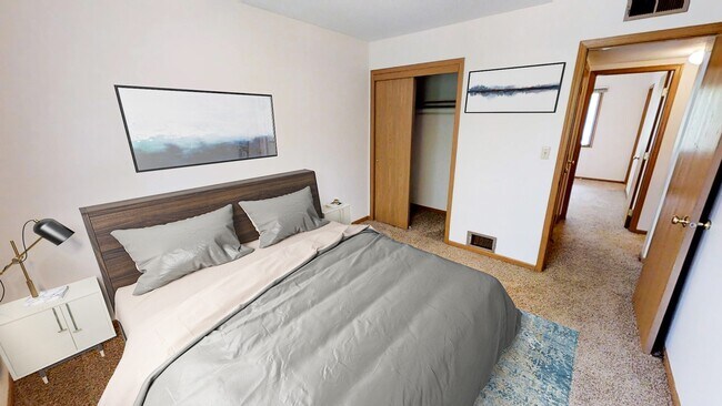 Photo - Melrose Park Apartments
