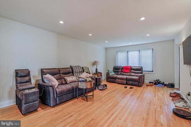 Photo - 212 Lafayette Ave