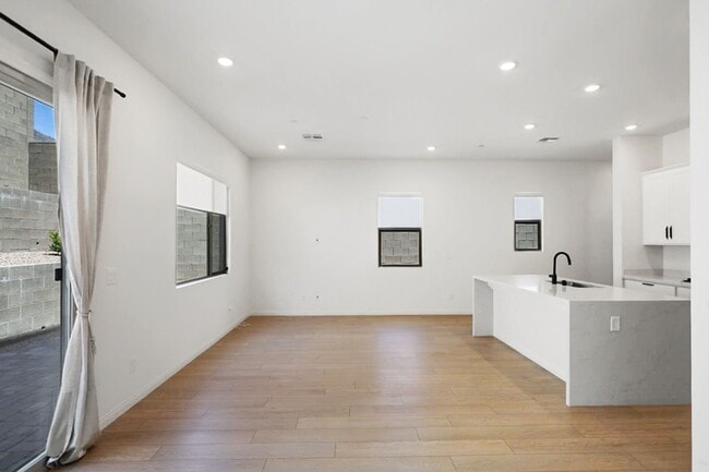 Photo - 3 Bedroom West Summerlin Beauty