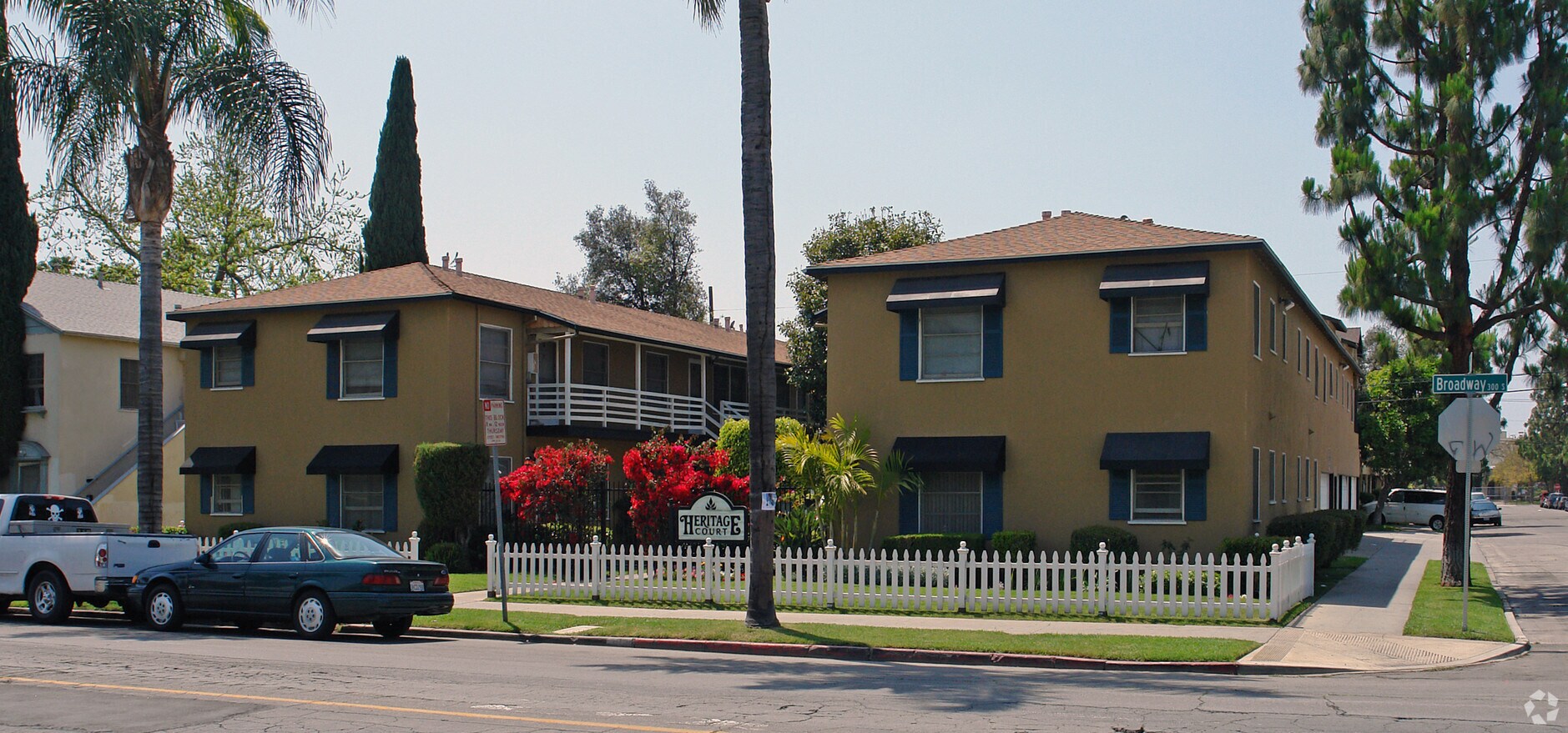 Heritage Court Apartments - Heritage Court Apartments