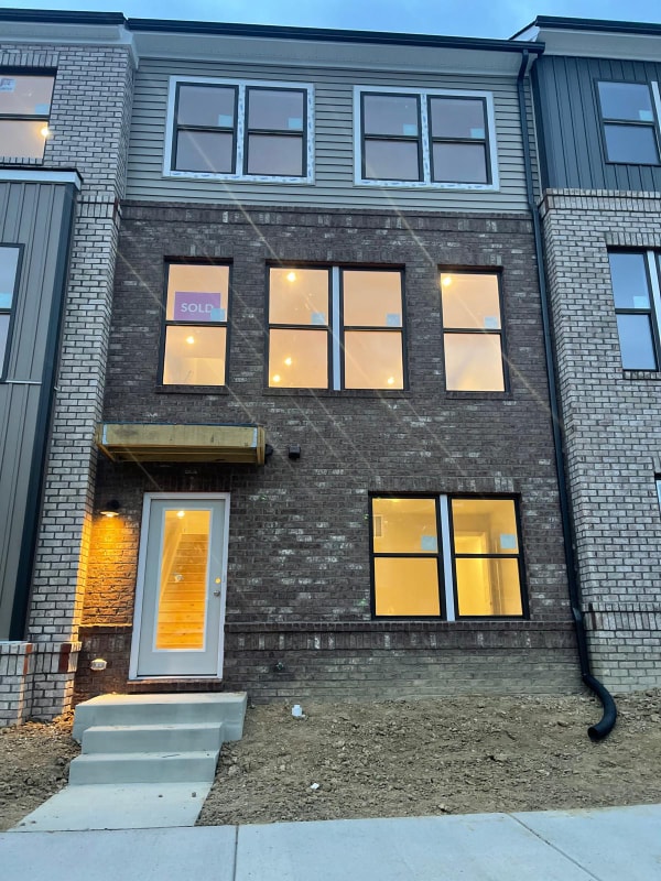 Photo - 9486 Pinkman Rd