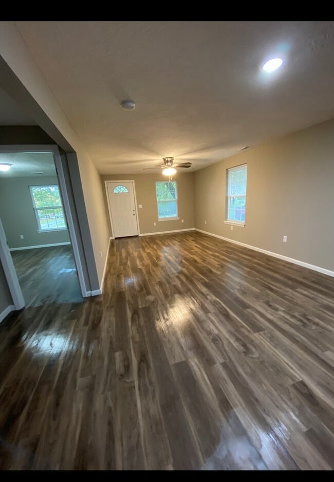 Photo - 300 N Orchard Ave