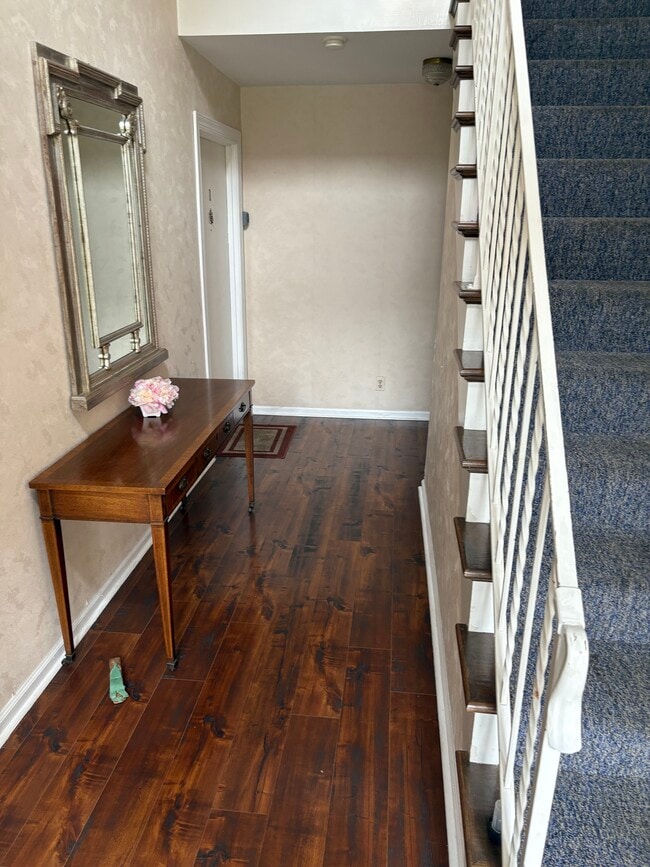 Photo - 6518 Montero Dr Unidad 2