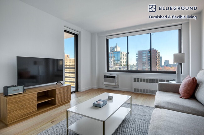 Building Photo - 792 Columbus Ave Rental