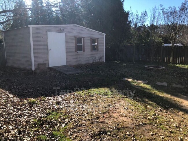 Photo - 6028 N Pointe Dr