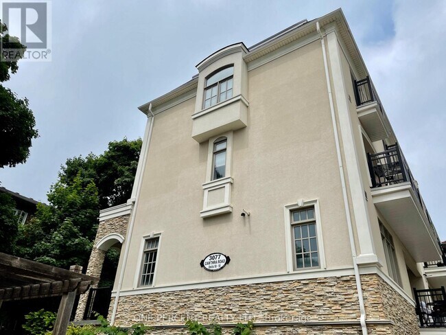 Photo - 3077 Cawthra Rd