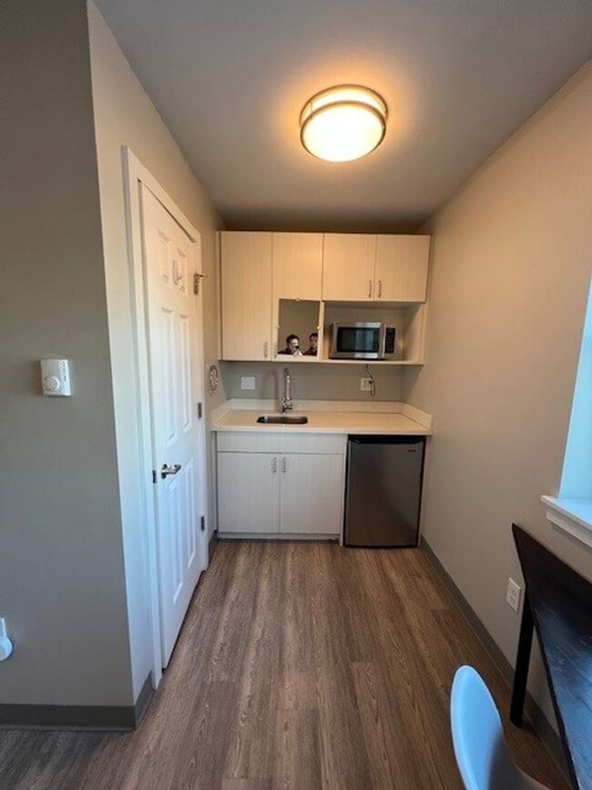 Madison 2.0 Studios in Capitol Hill!