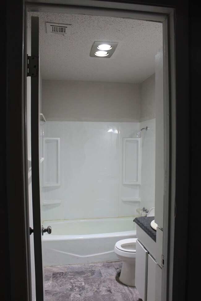 Photo - Maplewood Apartments