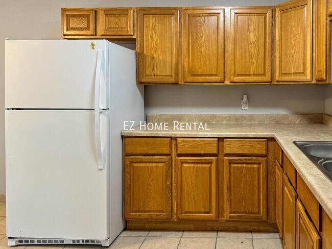 Photo - 2102 5th Ave N