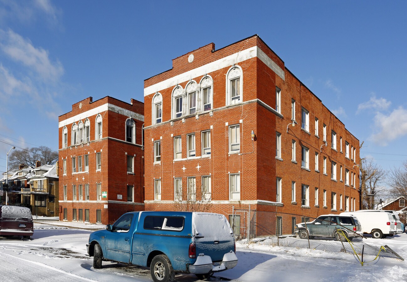 Photo - Elmtree Apartments