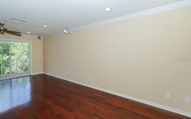 Photo - 7339 Black Walnut Way