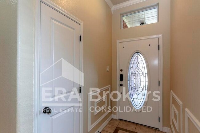 Photo - 2013 Drawbridge Dr