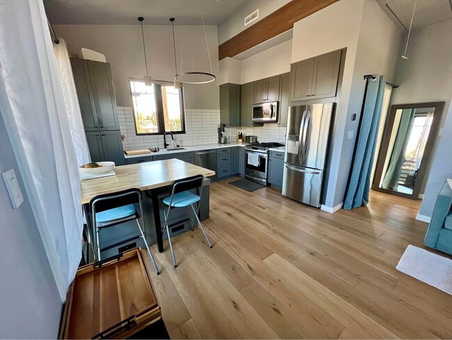 Kitchen and Dining - 11044 Aletta Ave House