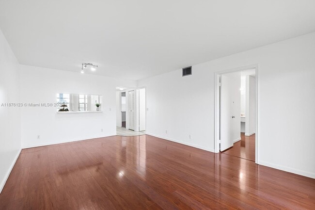 Photo - 650 SW 124th Terrace Unit 303P