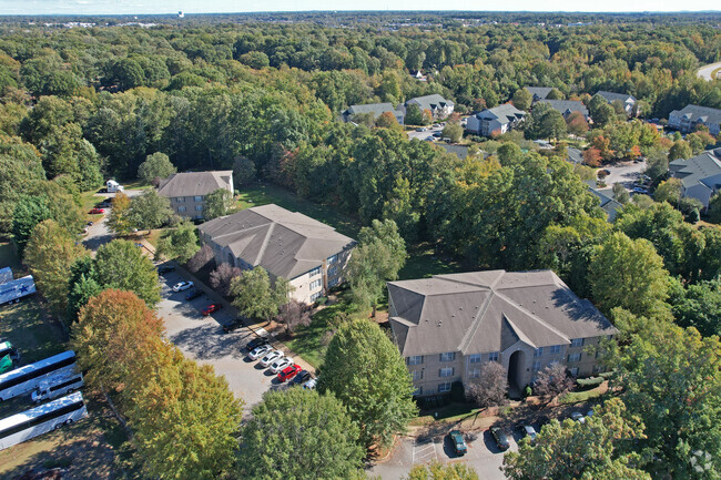 Century Oaks Apartments - Century Oaks on College Rental