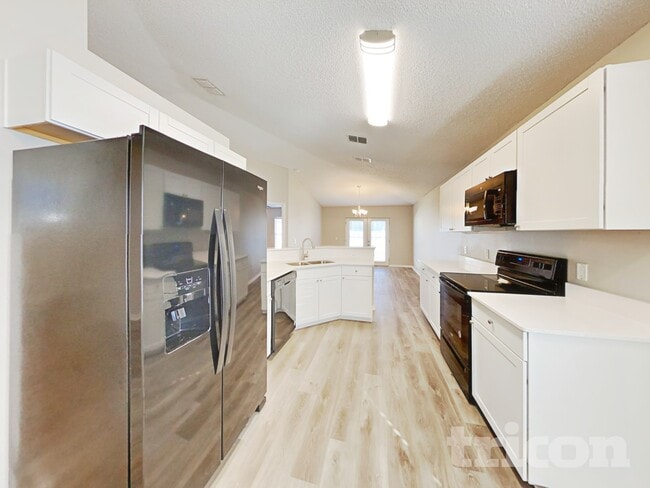 Photo - 7403 High Bluff Rd N