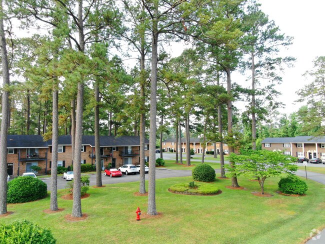 Tryon Estates Apartments