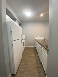 Photo - 10307-10112 112 St